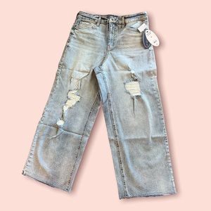NWT Scoop High Rise, Wide Leg, Crop Jeans, Size 8